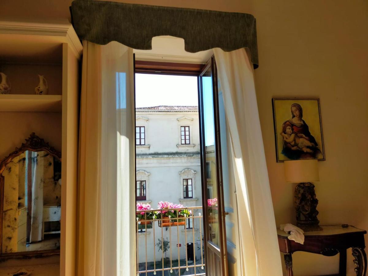 Crociferi B&B Katánie Exteriér fotografie