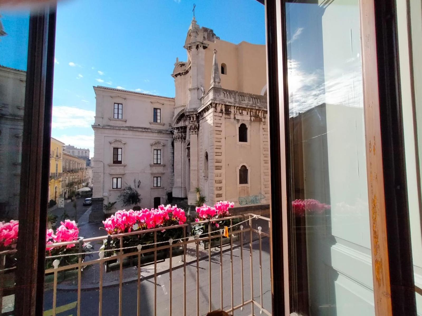 Crociferi B&B Katánie Exteriér fotografie